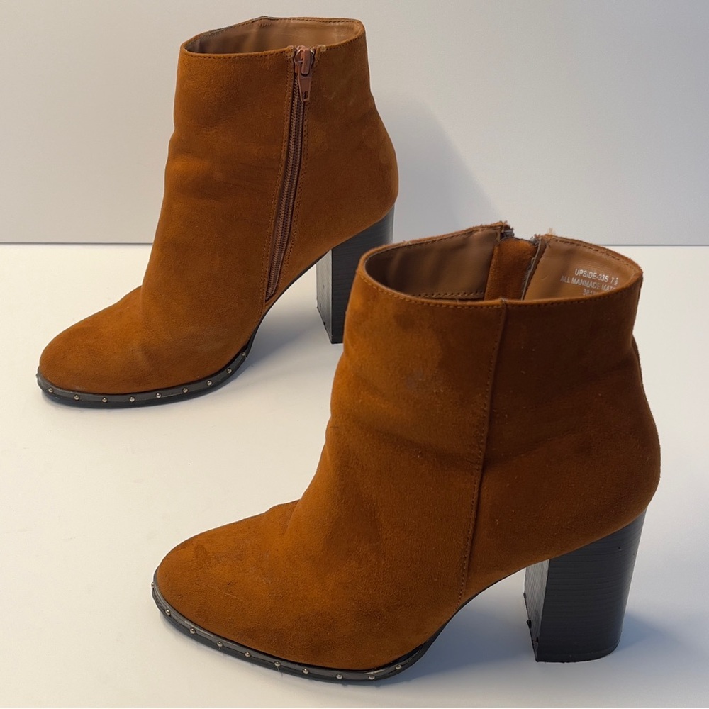 BAMBOO Women’s 7.5 Copper Zip Up High Heel Boot